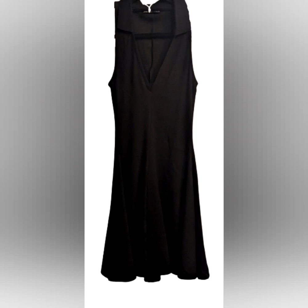 NWT ZARA black ribbed collared sleeveless deep v neck fit and flare knee length
